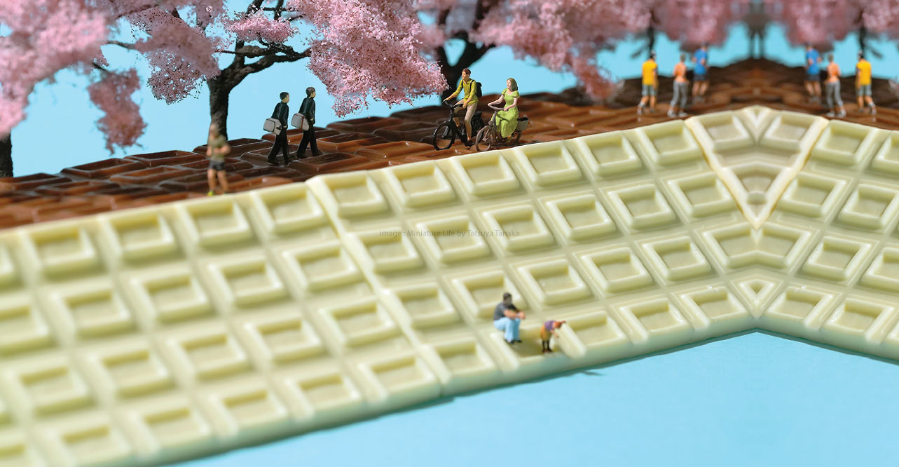 01_slide_3 Temukan miniatur untuk maket diorama seperti; miniatur pohon, mobil, manusia, dan rumput alas maket dengan harga yang lebih murah.